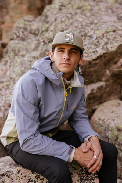 Czym jest Cotopaxi? Poznaj markę, która łączy przygodę z odpowiedzialnością